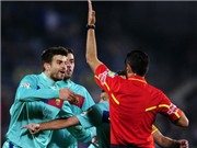 Bóng đá anh, ngoại hạng anh, lịch thi đấu euro 2012, Vụ Pique tẩy thẻ: Pep sai một nước cờ?